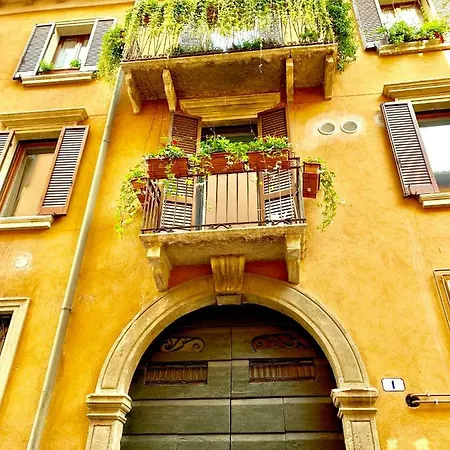 Apartment Vicolo Uno Luxury