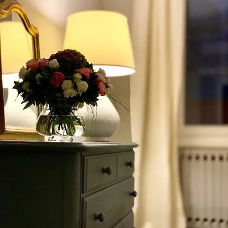 Vicolo Uno Luxury Apartment